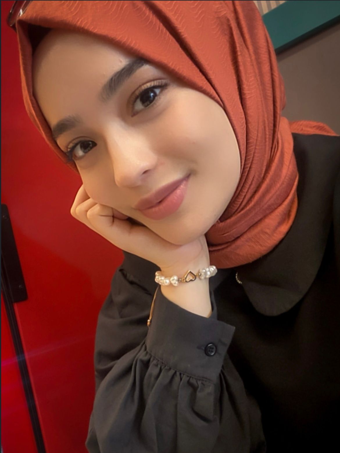 Ahmetli Başarılı Kadın Bayan Escort Safiye