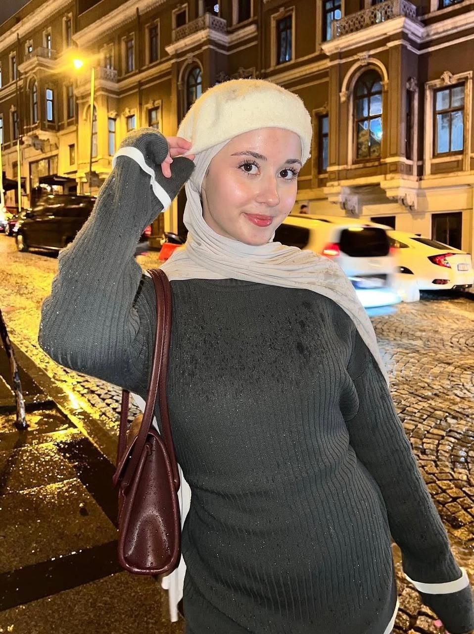 Sazcılar Rus Escort Bayan Hira