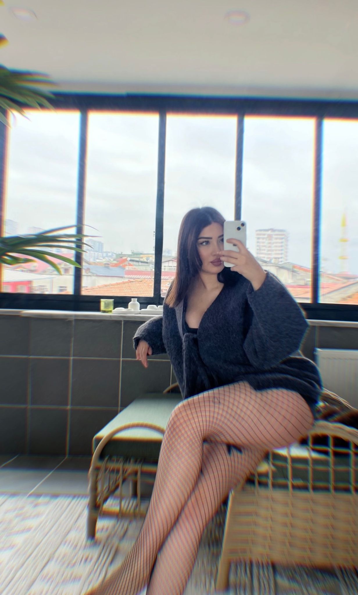 Uğurlu Kendi Yeri Olan Escort Bayan Vildan