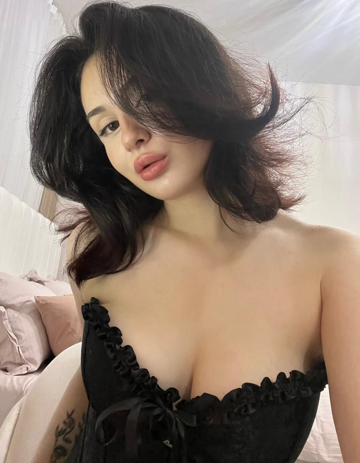 Gökçeli Tatlı Partner Escort Reyhan