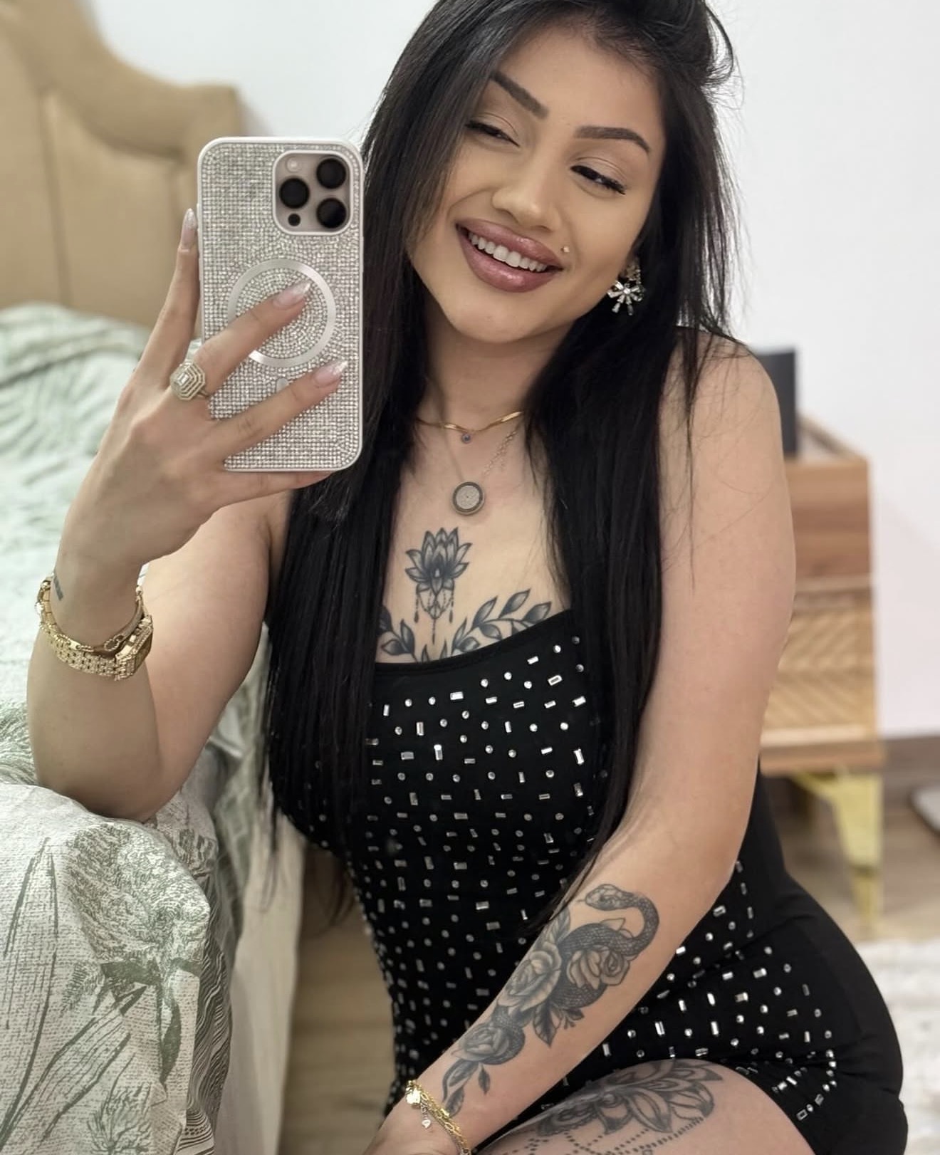 Hocaoğlu Sakso Uzmanı Bayan Escort Tülay