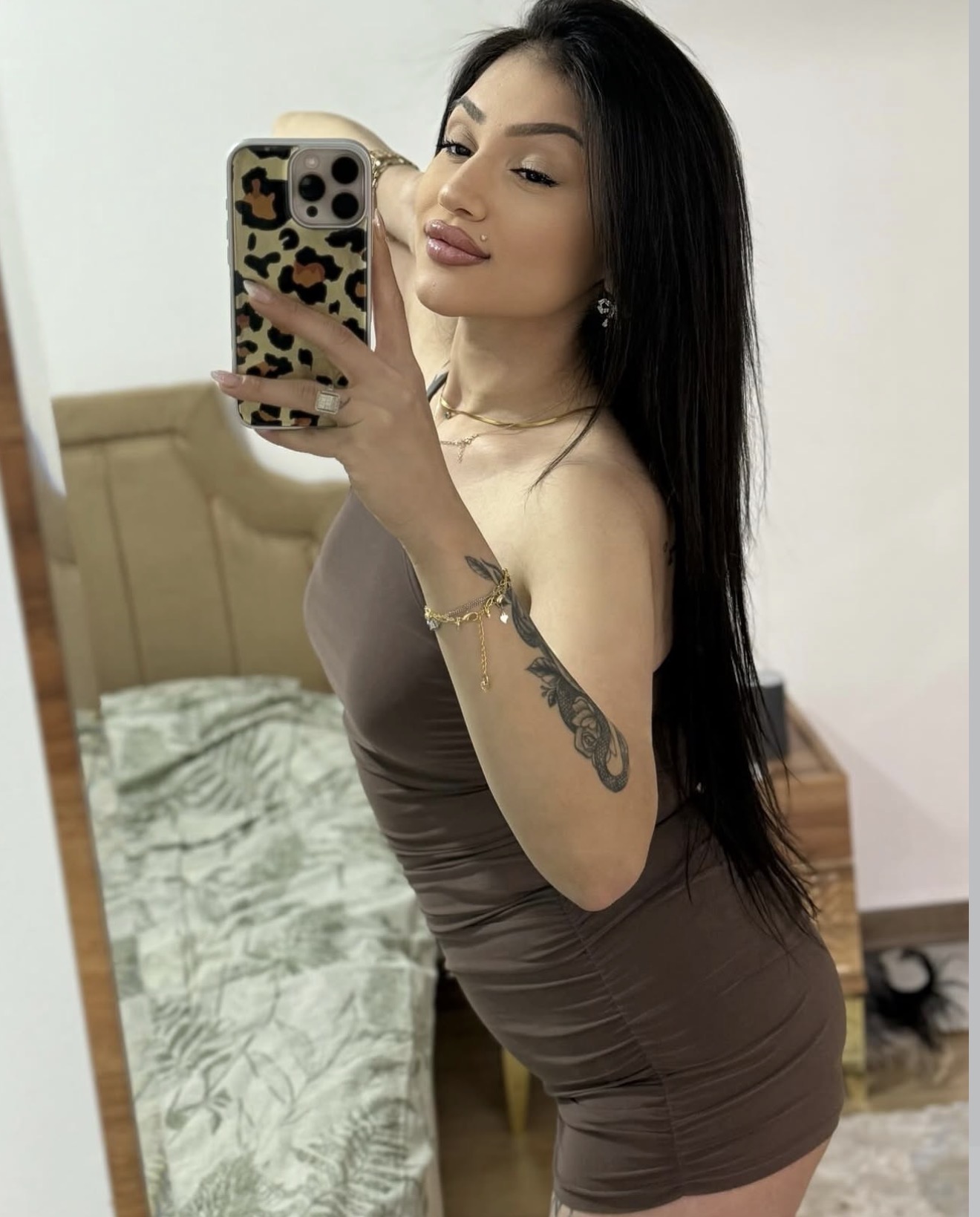 Tarlacık Orosbu Bayan Escort Zümra